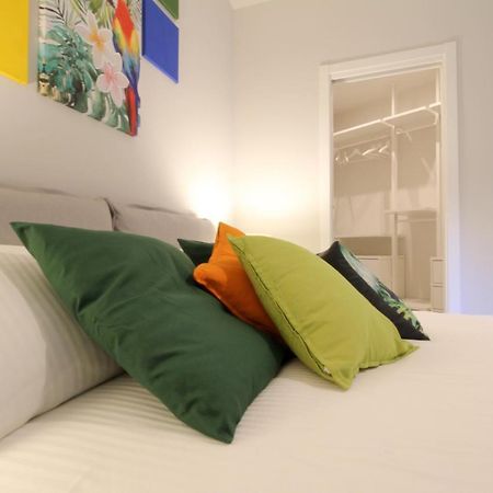 Apartamento Parrots & Palms Bordighera Exterior foto