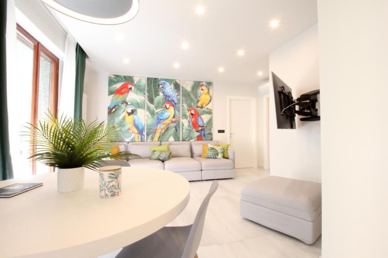 Apartamento Parrots & Palms Bordighera Exterior foto