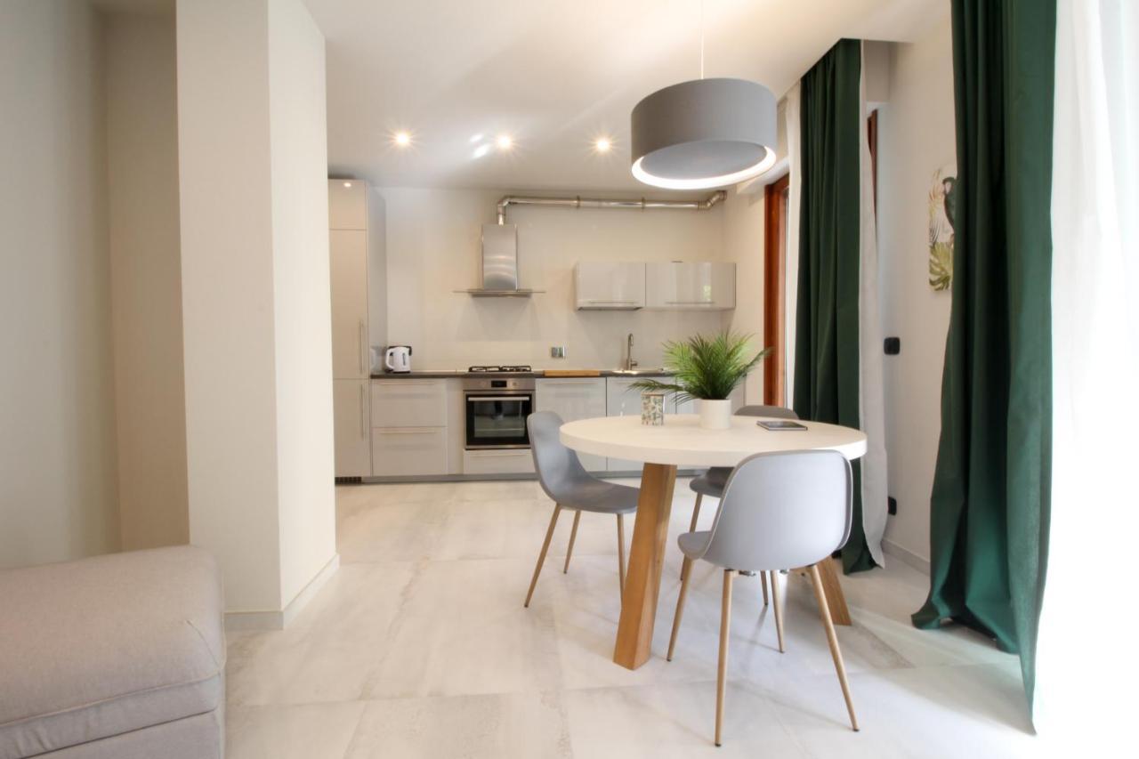 Apartamento Parrots & Palms Bordighera Exterior foto